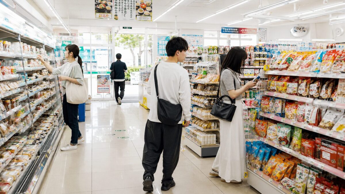 CA Convenience Store Is a Small Window into Japan